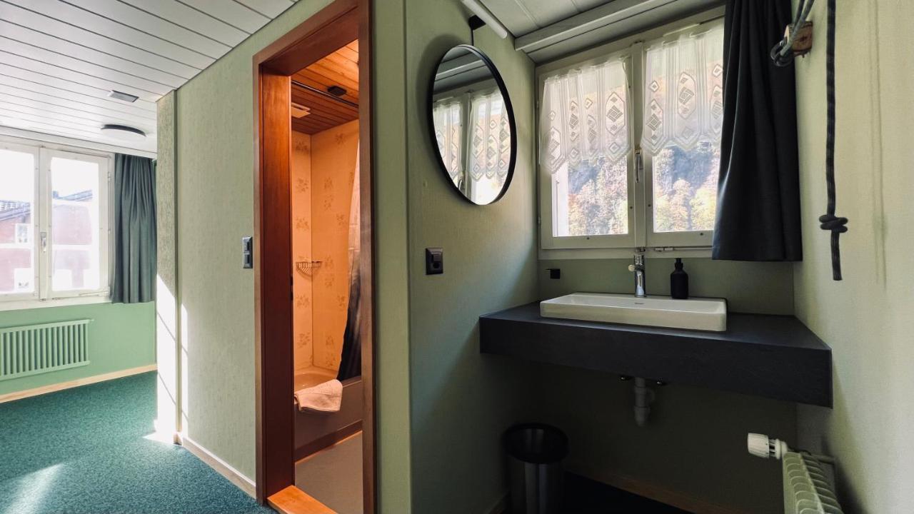 Hotel Alpina Einhorn - Self-Check-In Wolfenschiessen Extérieur photo